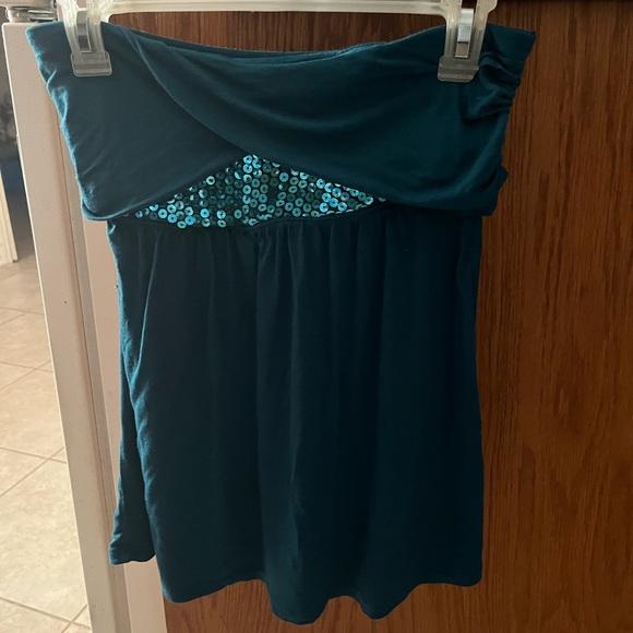 Express Sequin Accent strapless tops - Picture 5 of 6
